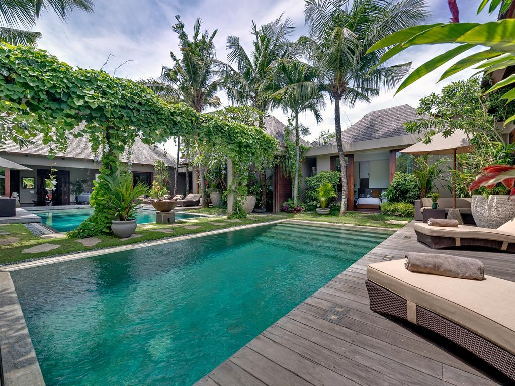 Eshara Seminyak (Bali)